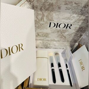 Dior Luxurious Brush Trio with Elegant Case, Gift box, envelope 100% Authentic